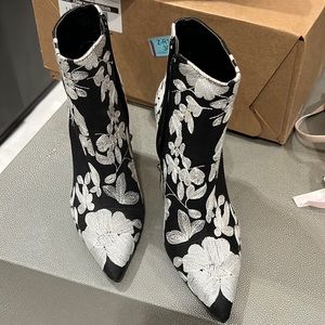 Zara Boots